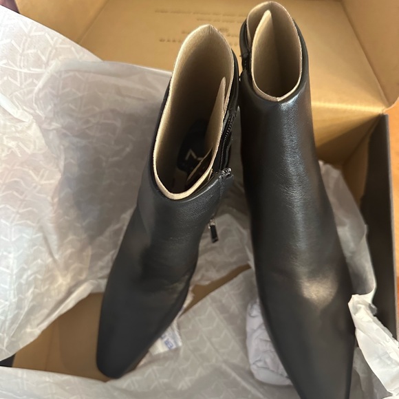 Marc fisher boots LTD - Picture 4 of 9